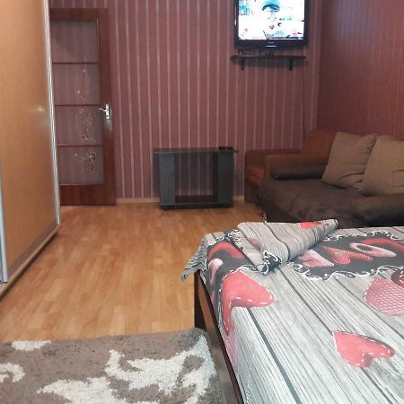 Apartment in the city center TTchernihiv Extérieur photo
